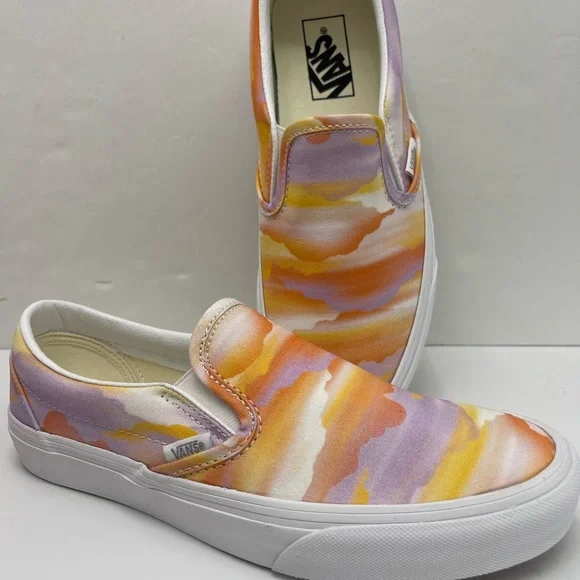 Vans WMNS Classic Slip-On
Festival Dream Multi Sneakers 
VN000BVZCYJ - Picture 15 of 16